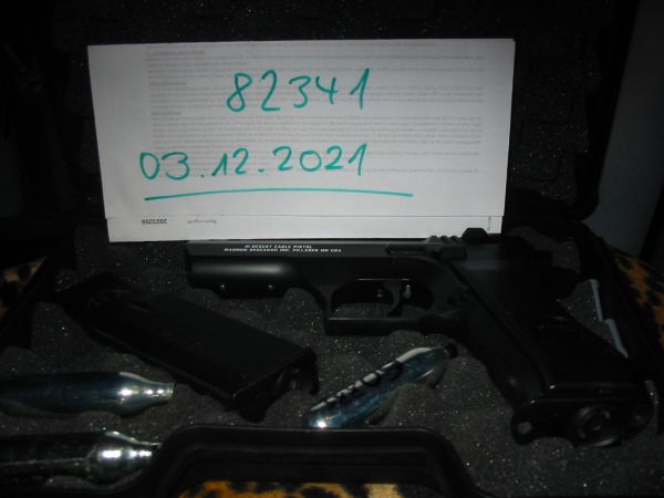 MRI Baby Desert Eagle CO2 NBB