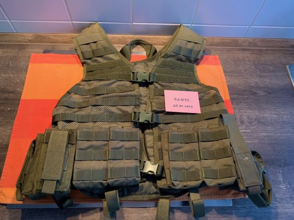[PreisUpdate] Molle Weste + div. Taschen M4, etc - Olive
