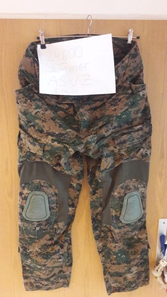 Invader Gear Predator Hose Marpat Digital Woodland in XL