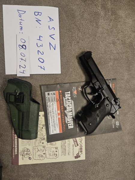 Tokyo Marui TM M9/M92 mit Blackhawk holster