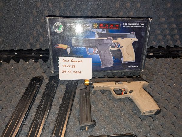 WE Big Bird Force (Smith&Wesson M&P9) in OVP + 3x 50 Schuß Magazine