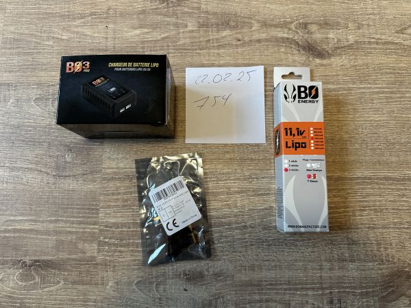 BO 3 LiPo 2-3 Zellen Charger / DEANS 11,1V 1300 mAh 25C LiPo Akku