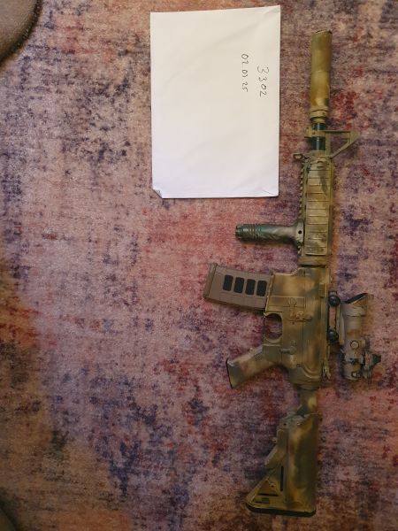 Lonex M4 mit Tuning, Acog und Docter Sight