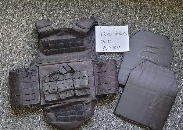 Mil-Tec Plattenträger + Zubehör 