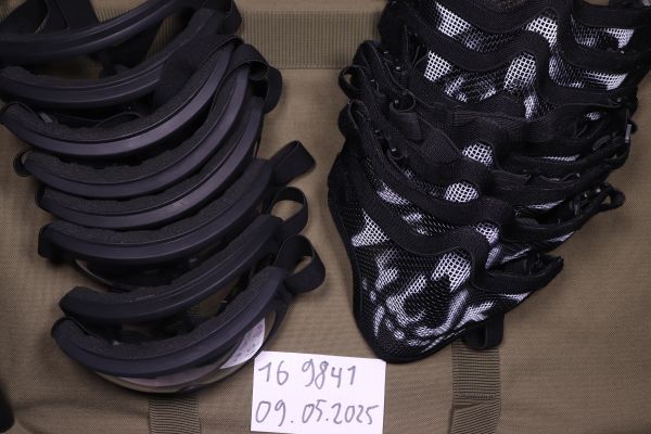 Aoutacc Airsoft Maske und Goggles Set Schwarz