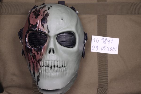 Totenkopfmaske grün/braun Gittermaske 