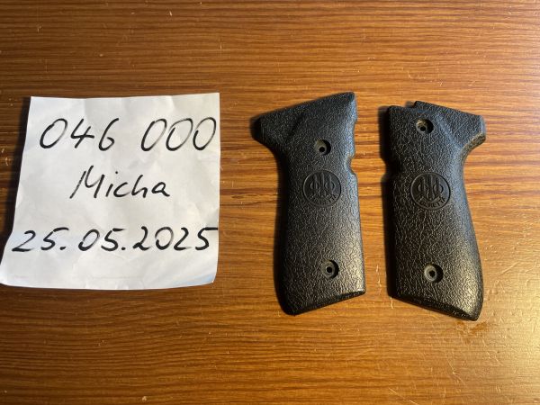 original Beretta Prestige Griffe für die Beretta 92FS und baugleiche Modelle (Made in USA)