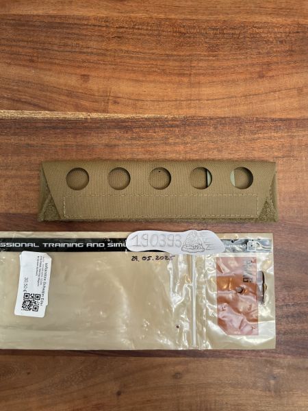 Ferro Concepts Comms Pad Tan