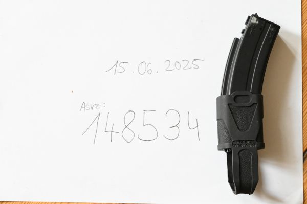 Scorpion Vz61 AEG Magazine kurz mit Pull