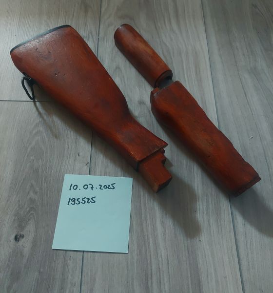 AKM Realsteel Schäftung/Schaft-set/wood furniture (rumänisch, massiv) für ghk akm/aims