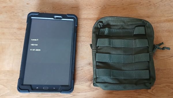 Universal Pouch olive OD green