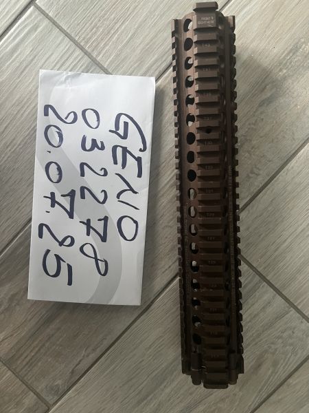 M4 Daniel Defense M4A1 RIS II Rail 