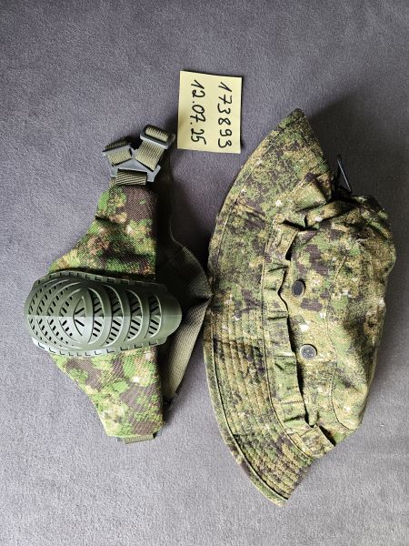 Pencott Wildwood Hut + Maske