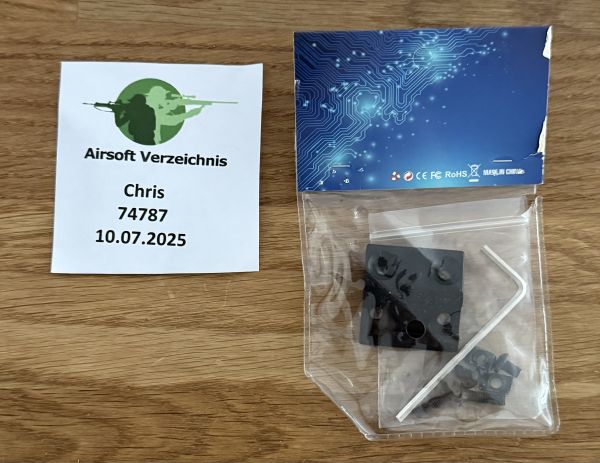 NUR NOCH 7 TAGE 45° M-Lok & Keymod Surefire Scout Light M 300 600 Mount Black - WADSN