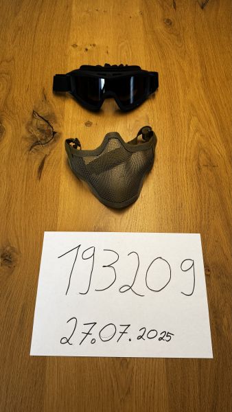 Schutzmaske mit Schutzbrille 