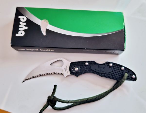 Spyderco Byrd Meadowlark Hawkbill BY22SBK Taschenmesser mit Wellenschliff