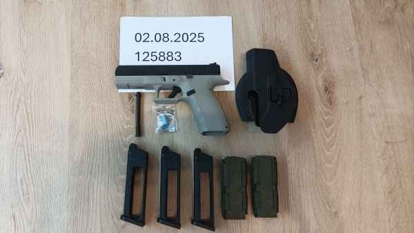 KJW KP-13 GBB + Zubehör