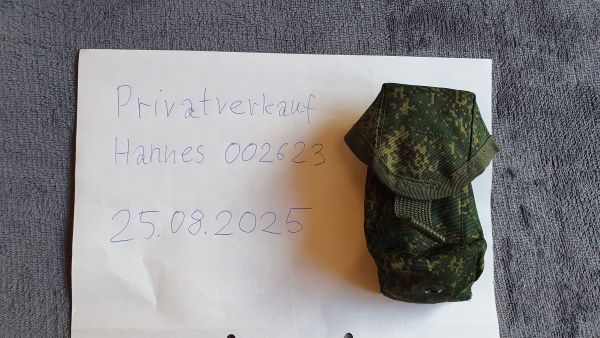 Russische Granatentasche Digital Flora