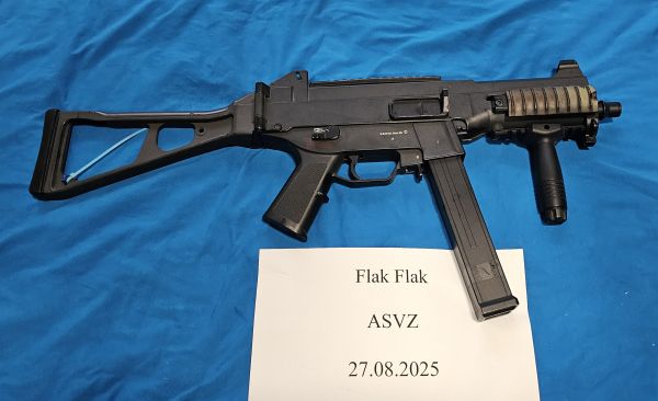 Double Eagle M89A / HK UMP