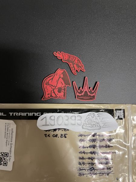 Moral Decay Patchwork „No King‘s“ Leather Patch Set Red Neu