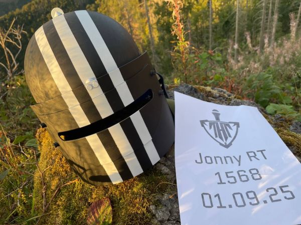 Maska-1Sh Airsoft Replica Helm – Escape from Tarkov | Killa Edition mit Adidas-Streifen