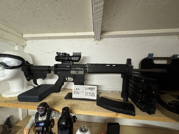 WE TECH T91 gbb mit 6 Magazinen 