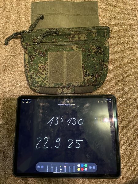 Orig. russischer Digital Flora Pouch