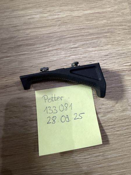 Magpul schräger Vordergriff / Frontgriff M-LOK AFG Angled Fore Grip