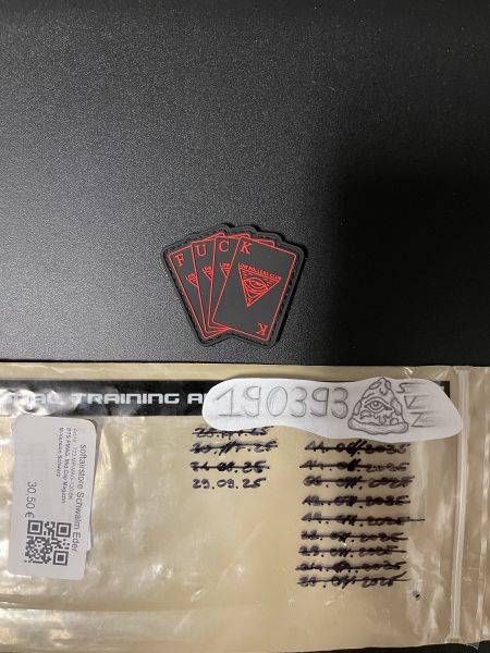 LRC Low Rollers Club x WP White Phosphor „Fuck Cards“ Red Patch Neu Rare