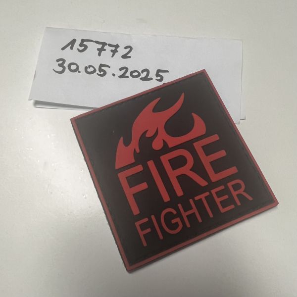 3D Rubber Klett Patch Fire Fighter schwarz-rot 7x7 cm
