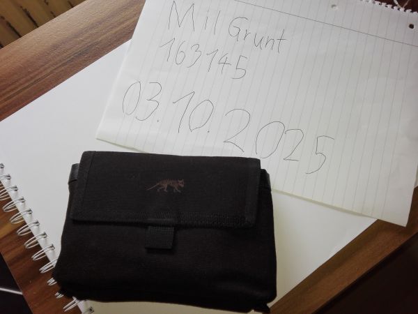 TT Tasmanian tiger MIL- Pouch in schwarz wie neu