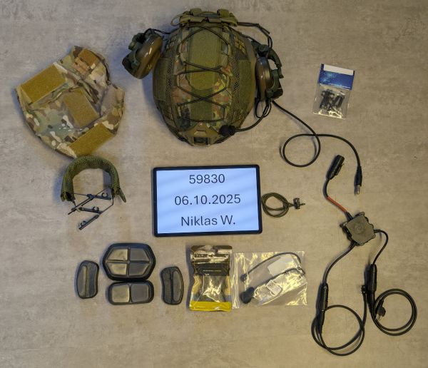 OneTigris PJ Fast Helmet mit Zubehör