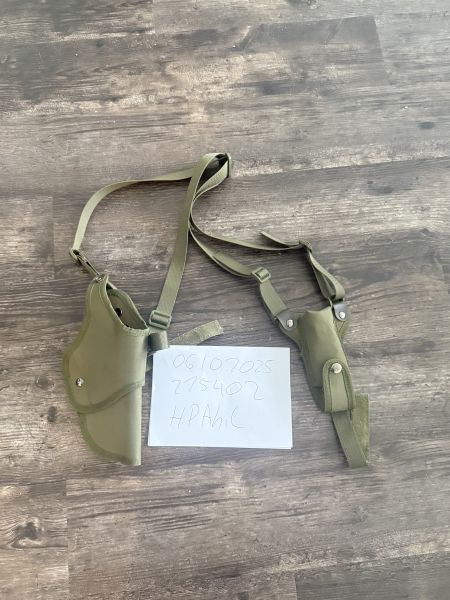 Pistolen-Schulterholster — Marke unbekannt — neu - Oliv