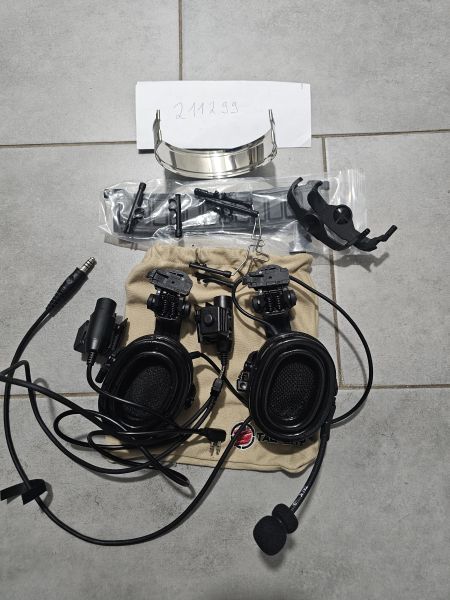 COMTAC III mit TAC-Sky Aktiv Gehörschutz 