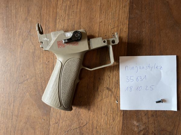 ICS G33 Pistolgrip inkl FireSelector