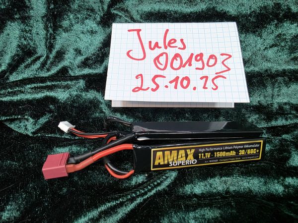 AMAX 11,1V 3S Triplestick 1500mah NP 30€