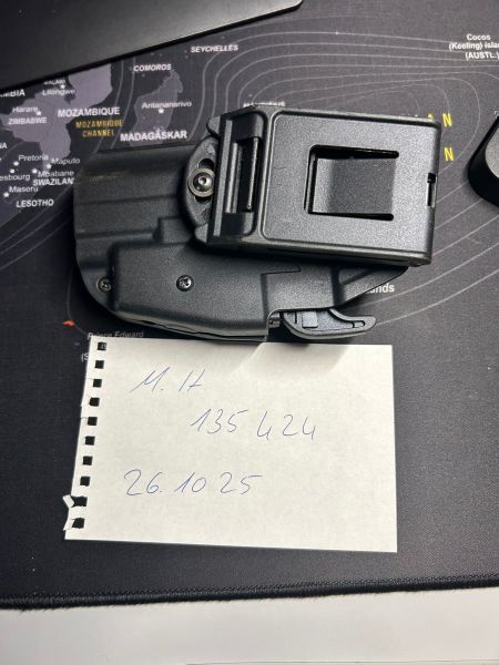 Universal Hartschalenholster