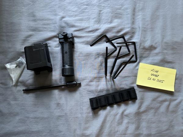 Resterampe - Waffenständer, Shell-Holder, Griff, Speedloader