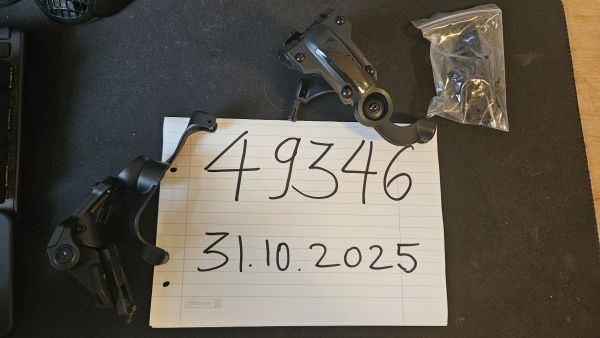 Funk Headset Helm ARC Befestigung schwarz z.B. Earmor