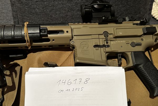 Ares Amoeba M4 013 „Honey-Badger“