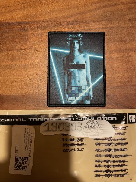 TF Emily Ratajkowski Woven Stick Patch