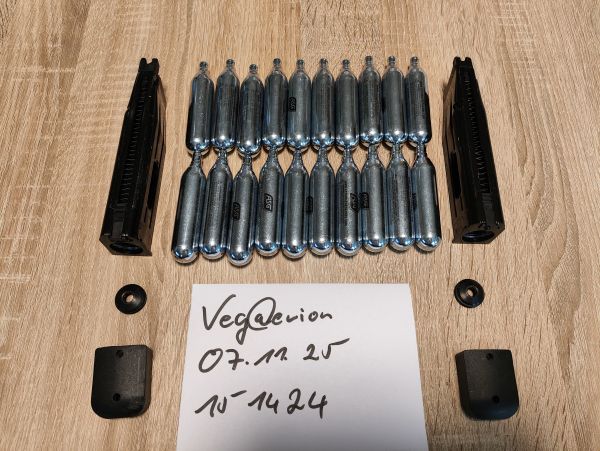 2 x CO2 Hi-Capa Magazine+ Kapseln 