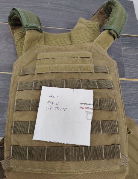 Lindnerhof LT025 coyote Plattenträger mit Einlagen SK4