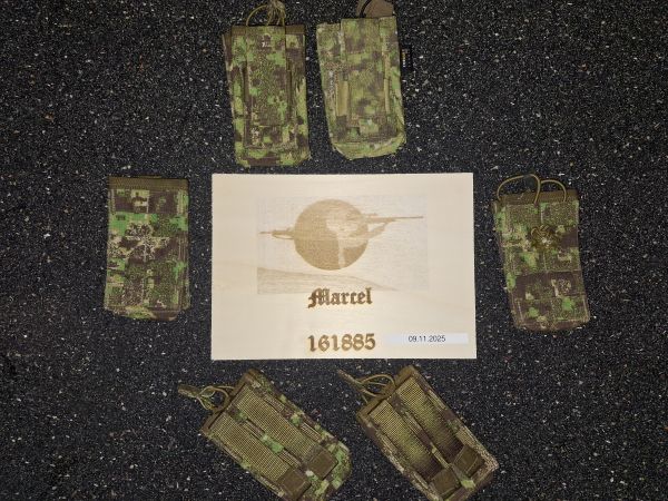 Schnellzieh Magazintaschen in Pencott Greenzone