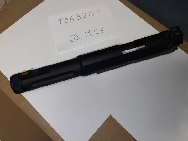 AAP 01 Upper Body mit F Marking