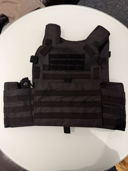 Taktische Weste