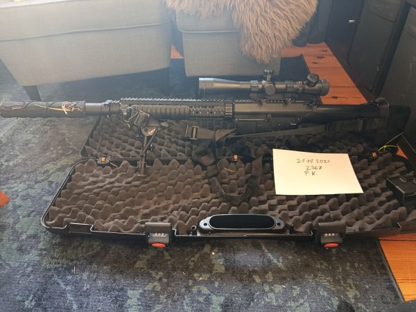 A&k SR25 mit RetroArms Split Gearbox , BTC Sprectre , Maxx Hopup Unit.