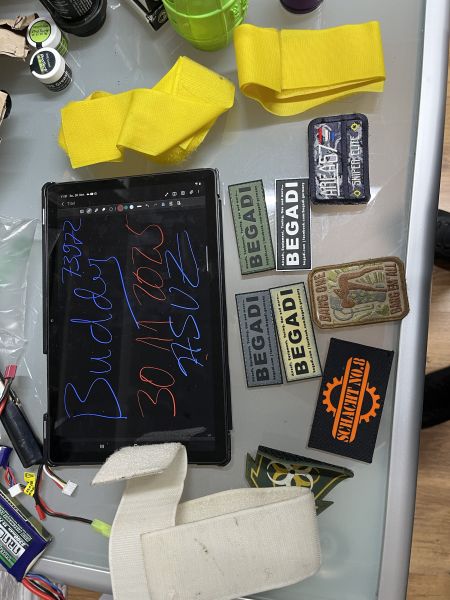 Diverses / Patches Bänder etc.