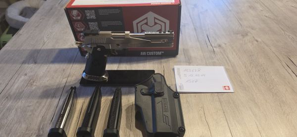 AW Custom HX2201 5.3  Sceleton Slide mit Zubehör 