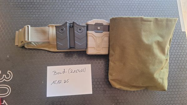 Tt Warriorbelt mit Warrior Assault Systems AR15 Schnellziehholster und Zubehör 